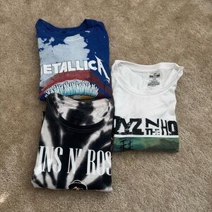 3 Bundle Band Tees Size:‎ L